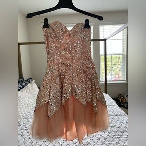 Mini cocktail dress in size 5/6